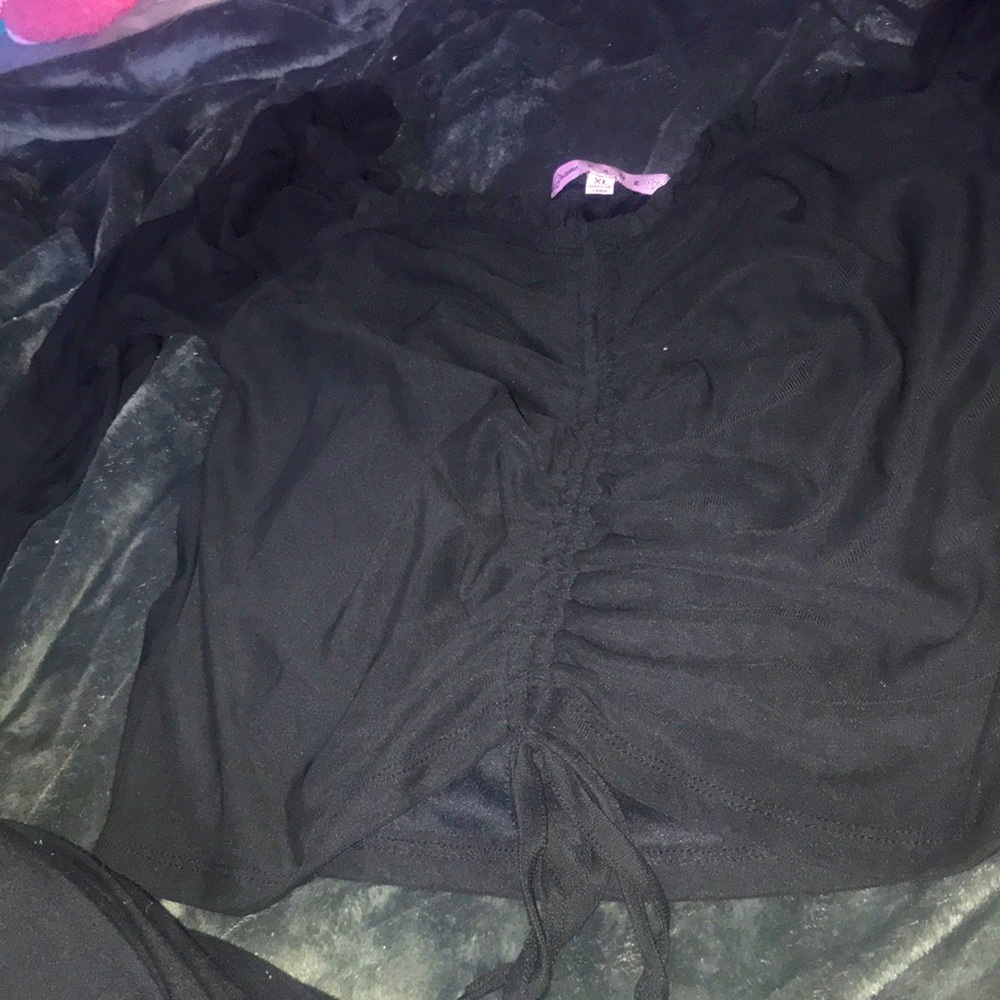 CRAVE FAME XL Scrunched Crop Top